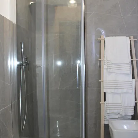Apartment Botteghelle Dwelling - Centro Storico *