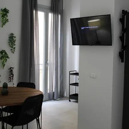 Apartment Botteghelle Dwelling - Centro Storico *